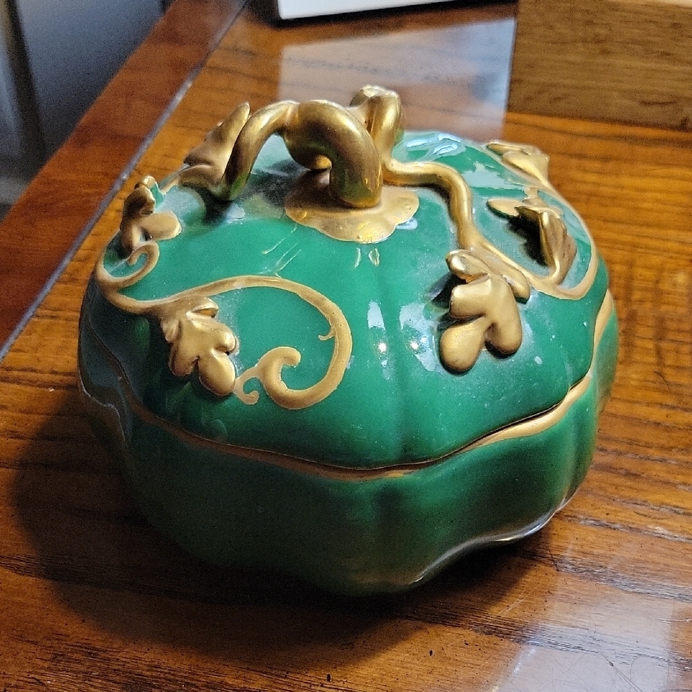 Mottahedeh Made In Italy Rare Pumpkin Gourd Covered Dish Box